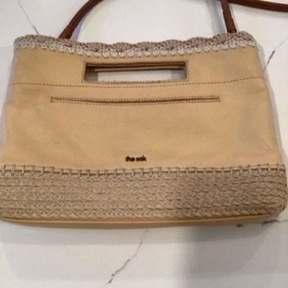 The Sak Linden 3-in-1 - Clutch, Shoulder or Convertible Leather Crossbody Bag - Picture 2 of 14